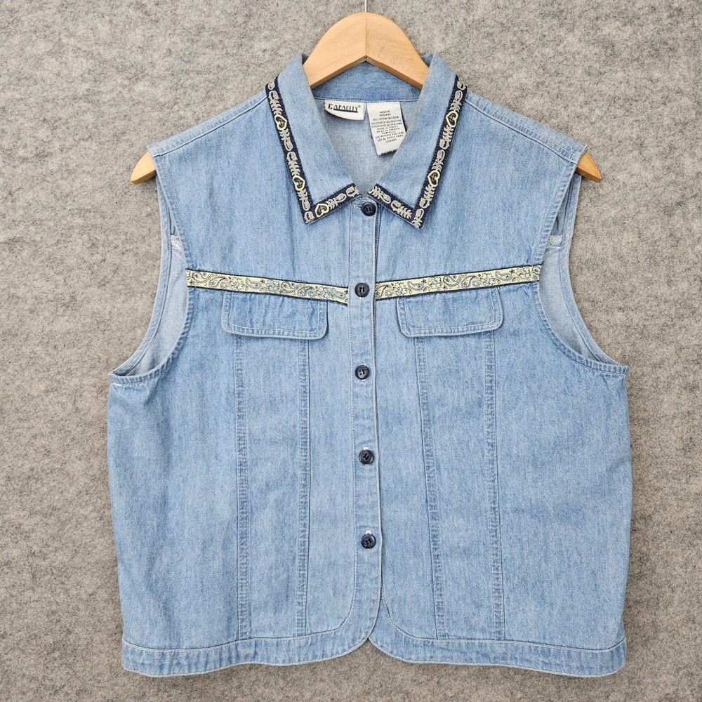 Capacity Denim Vest Women's‎ Medium Light Blue Paisley Trim Button Up Sleeveless